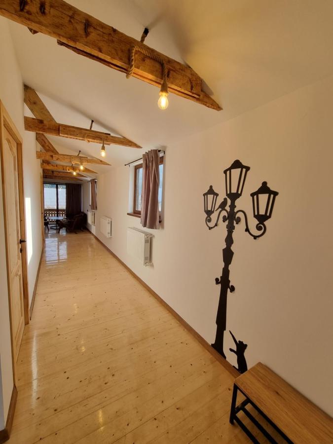 The Penthouse ,Apartment With 2 Bedrooms,Whole Apartment, Апартмент Целиком 딜리잔 외부 사진